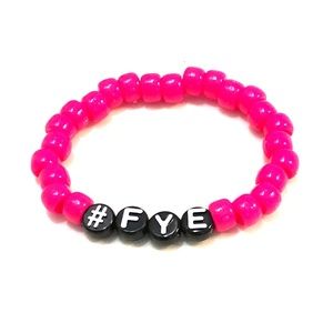 2/$12 Pink “Fye” Bead Bracelet